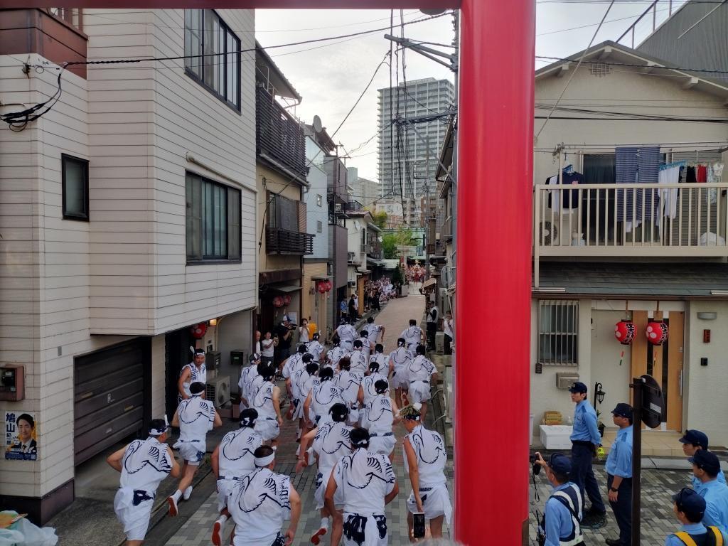  住吉神社例大祭：　2026年最新の＜船渡御＞の風景と、かつての＜海中渡御＞の風景