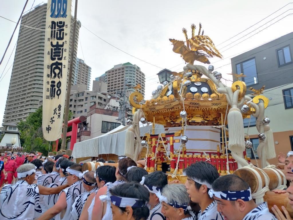  住吉神社例大祭：　2026年最新の＜船渡御＞の風景と、かつての＜海中渡御＞の風景