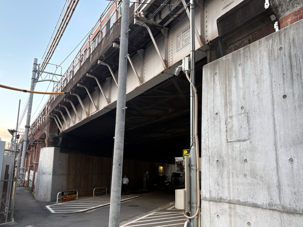  「今川小路」の赤い文字が語りかけること