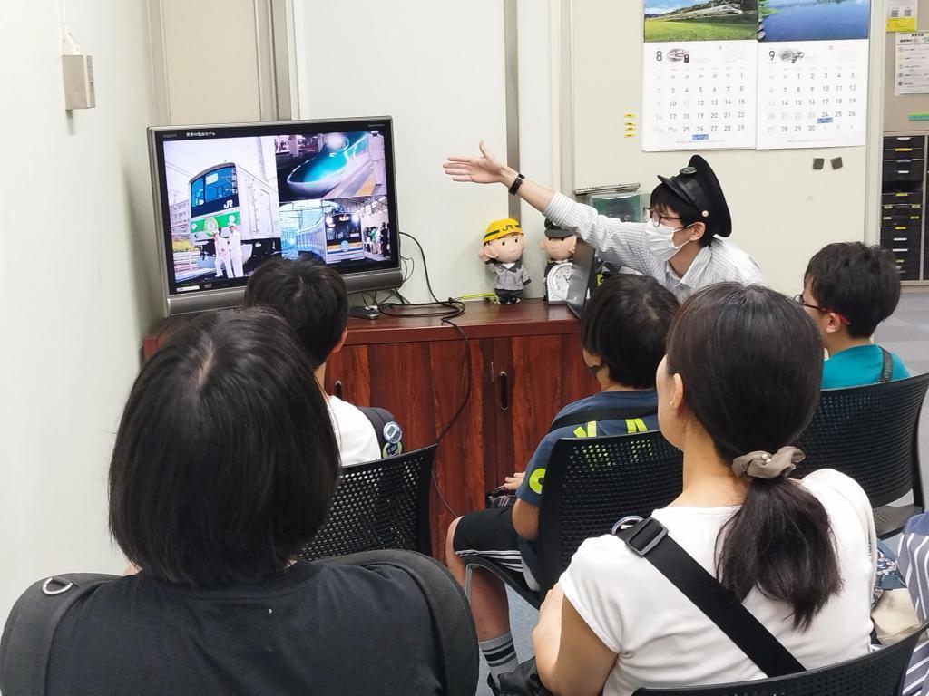  中央区「わくわくツアー」参加者募集（10月～12月開催分）　＆　わくわくツアー「JR 新日本橋駅探訪と駅員の仕事体験」レポート