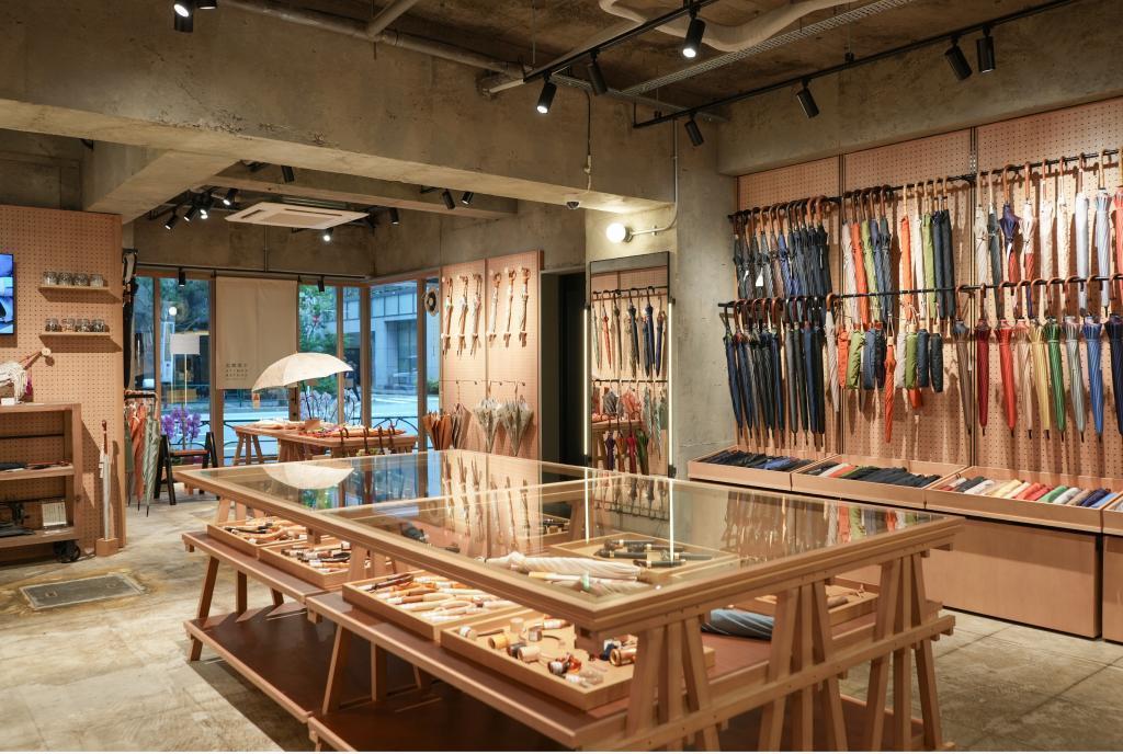  「中央区推奨土産品」選定の「小宮商店」、ショップ・工房一体型の「浜町アトリエショップ」　10月2日(金)オープン！