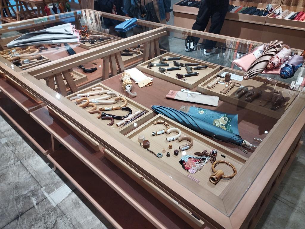  「中央区推奨土産品」選定の「小宮商店」、ショップ・工房一体型の「浜町アトリエショップ」　10月2日(金)オープン！
